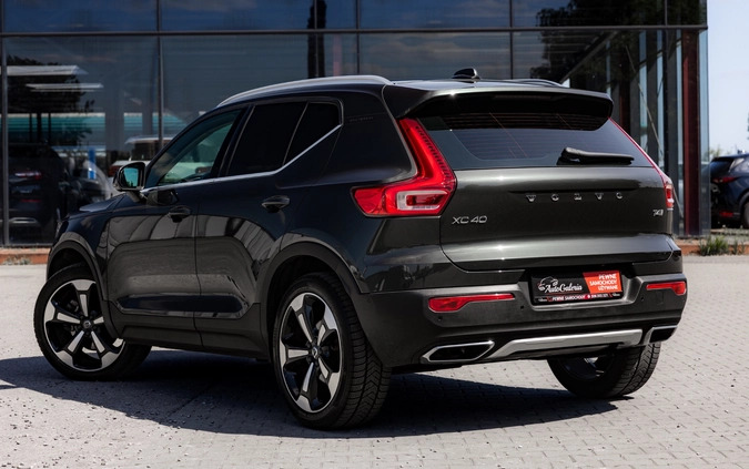 Volvo XC 40 cena 124900 przebieg: 76059, rok produkcji 2019 z Kazimierz Dolny małe 781